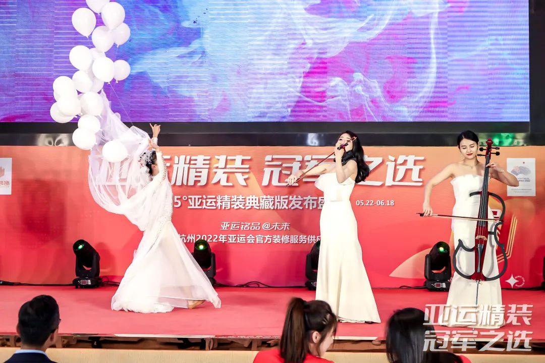 舞姿優(yōu)雅  象征藝術美學